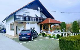 Guesthouse Tomas